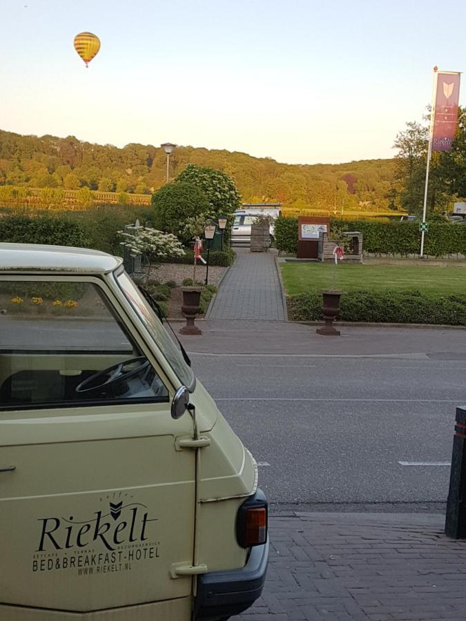 B&B - Eetcafe - Riekelt Gronsveld Exterior photo
